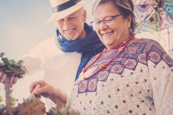 Senior Man Woman Elderly Take Care Plants Outdoor Ippy Clothes — Stock Photo, Image