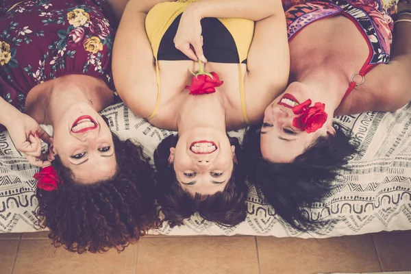 Nice Beautiful Three Caucasian Women Home Lay Bed Looking Big — Stock Photo, Image