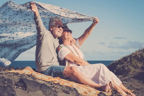 Feliz Pareja Ancianos Disfrutan Actividad Ocio Aire Libre Juntos — Foto de Stock