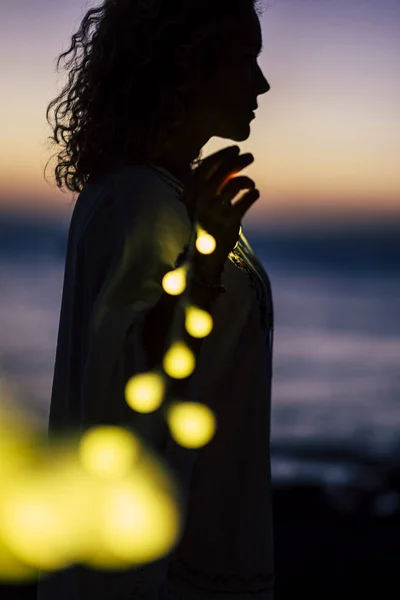 Romantic Life Concept Standing Lady Yellow Bulb Romance Light — Stock Photo, Image