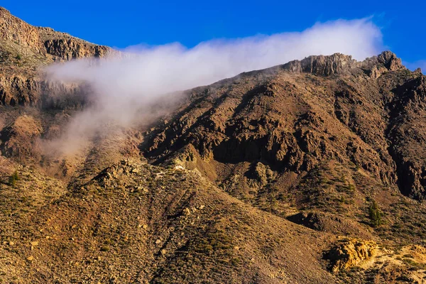 Bela Paisagem Montanhosa Backgorund Com Topo Rochoso Céu Azul Com — Fotografia de Stock