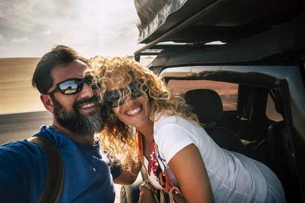 Cheerful Adult Happy Caucasian Couple Enjoy Travel Car Take Selfie — Stock Photo, Image