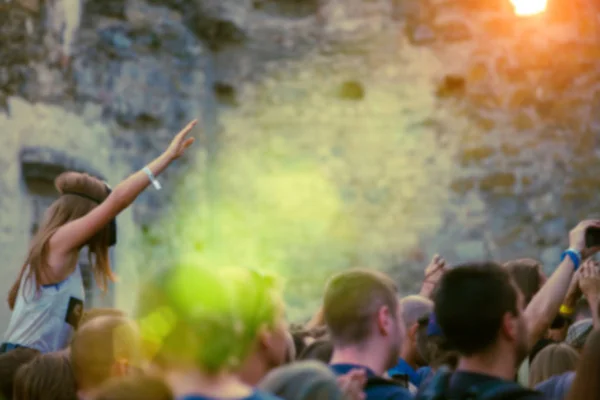 People having fun at the concert. — Stock Photo, Image