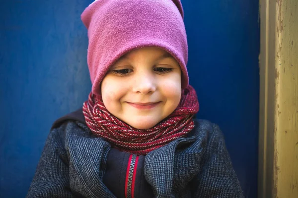 Retrato de um menino. — Fotografia de Stock