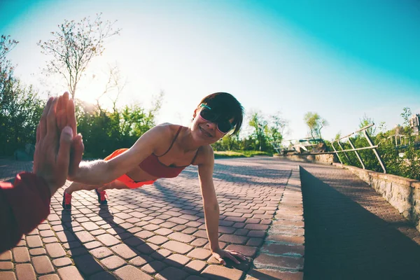 Yoga in the park. — Stock Photo, Image