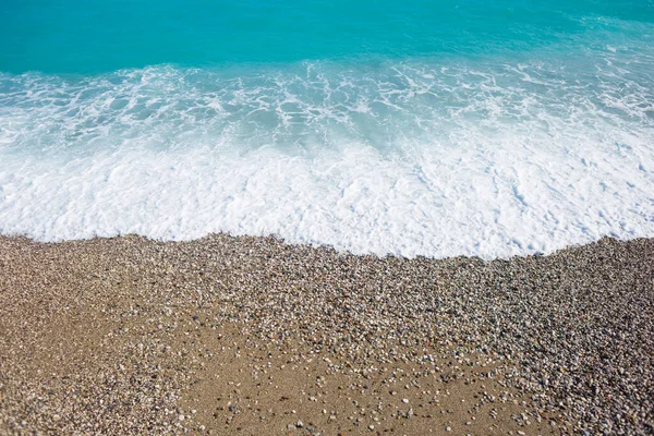 Clear Turquoise Water Mediterranean Sea Empty Beach Sea Foam Holidays — Stock Photo, Image