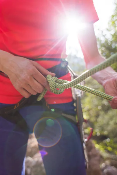 Climber Tying Knot Safety System Knot Made Climbing Rope Safety — Stock Photo, Image