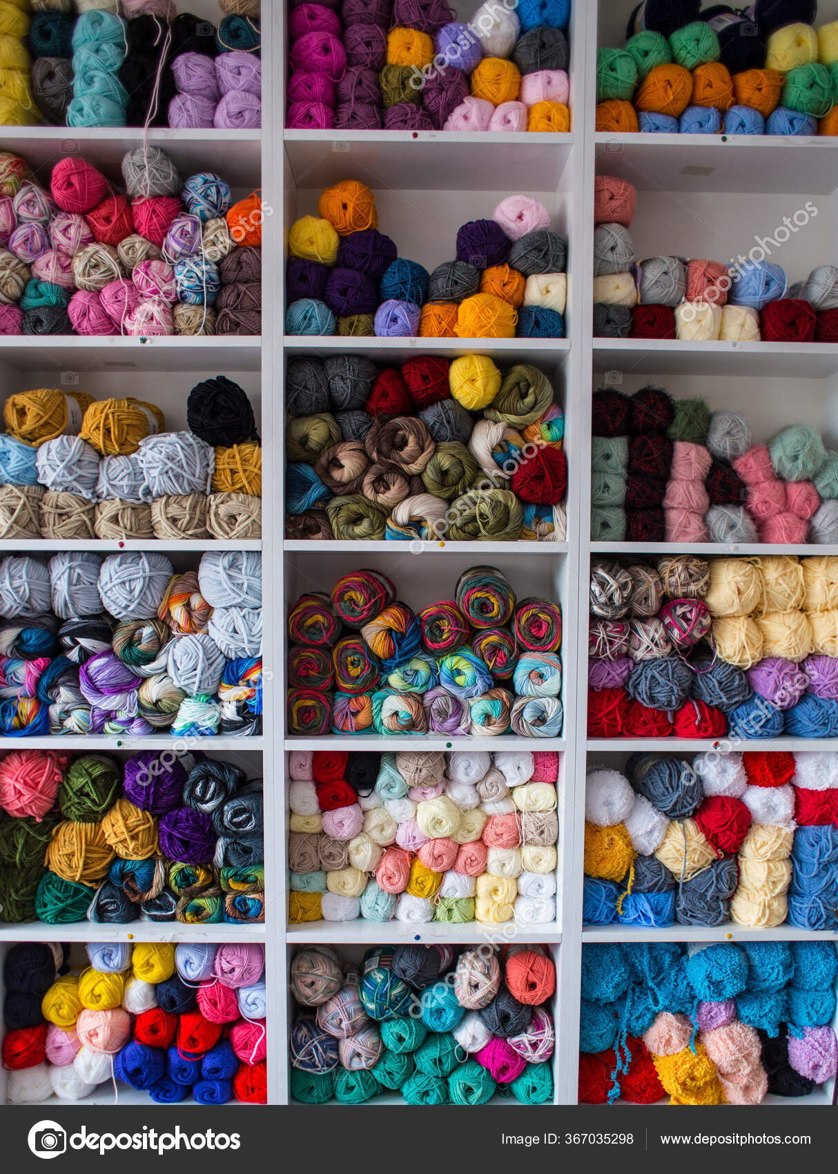 Multicolored Yarns Of Wool For Knitting In Shop Stock Photo - Download  Image Now - Ball Of Wool, Shelf, Storage Room - iStock