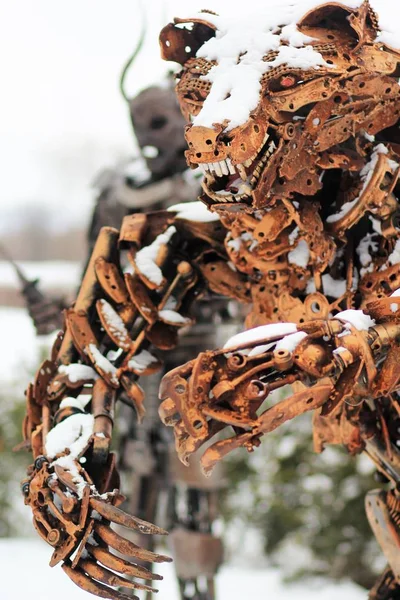 Escultura de raspar metal — Fotografia de Stock