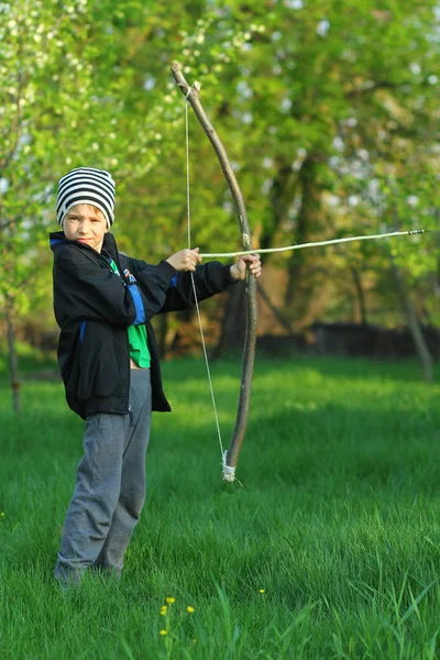 Boy Shooting Hand Made Bow Arrow Archery — Stock Photo, Image