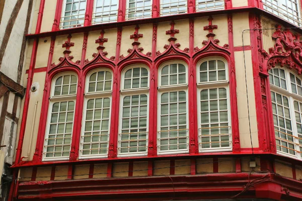 Rouen Francia Octubre 2019 Increíbles Marcos Ventanas Talladas Rojas Normandía —  Fotos de Stock