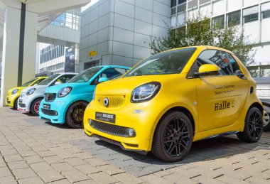 Frankfurt, Almanya - Eylül 17, 2017: Brabus son 125 IAA Frankfurt Otomobil Fuarı'nda Smart Fortwo için ayarlama-