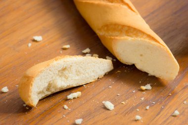 Kırıntı baget üzerinde ahşap