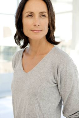 Orta yaşlı kadın portresi