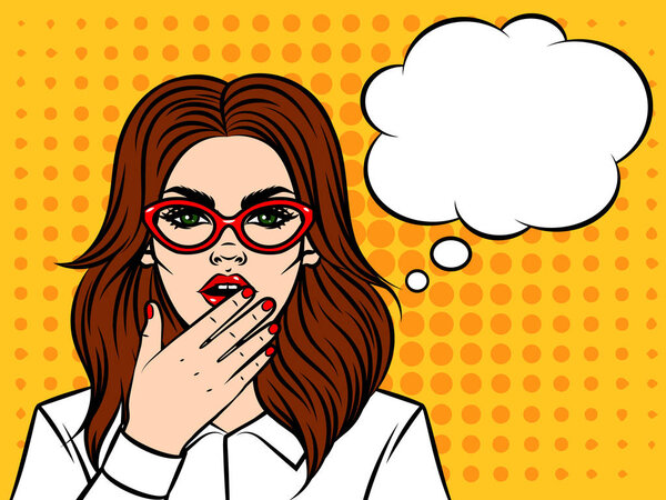 Молодая красивая девушка в очках европейского типа, шокировала эмоции
.