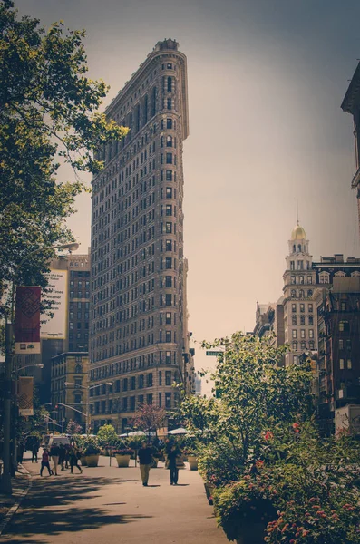 Bâtiment Flatiron de New York dans un style vintage — Photo