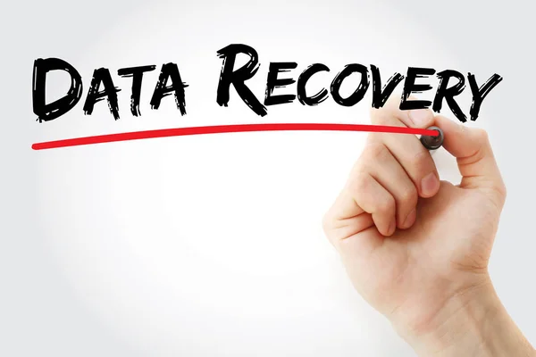 Mão escrita Data Recovery com marcador — Fotografia de Stock