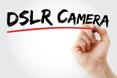 DSLR fotoğraf makinesi marker ile yazma el