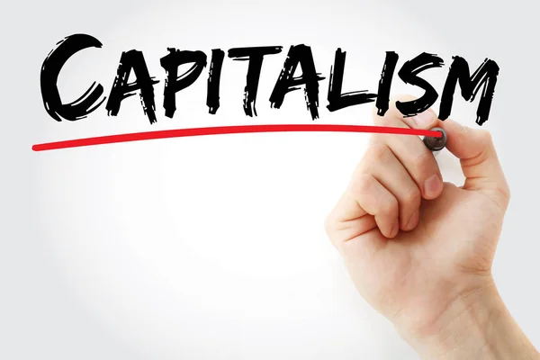 Escrita à mão Capitalismo com marcador — Fotografia de Stock