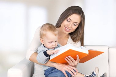 Anne bebek çocuk ve kitap