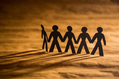 satır kağıt insan