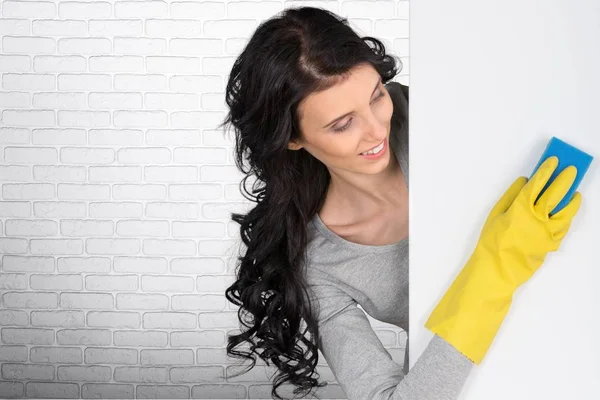 Temizlikçi kadın gösteren işareti poster