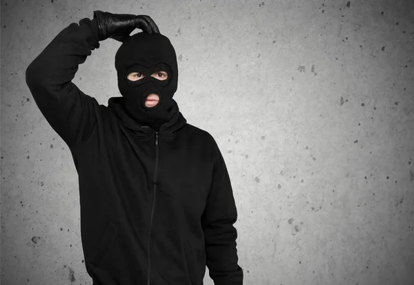 Ladrão homem em preto balaclava — Fotografia de Stock