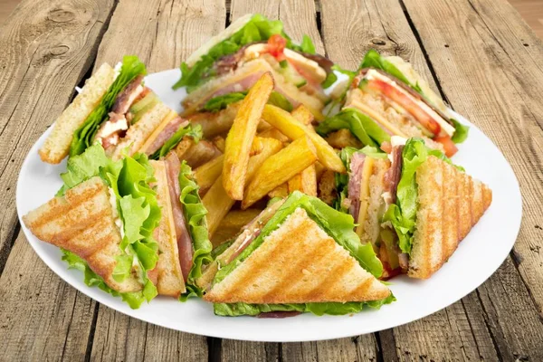 Taze lezzetli sandviçler — Stok fotoğraf