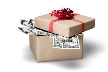 Dolarlık banknot ile hediye kutusu 