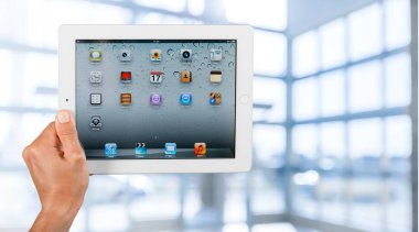 tablet pc el ile adam