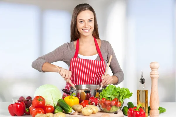 Beautiful woman with fresh vegetables — Stock Photo, Image