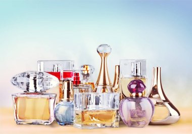 aromatik parfüm şişeleri