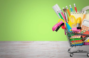 Okul Kırtasiye kompozisyon 