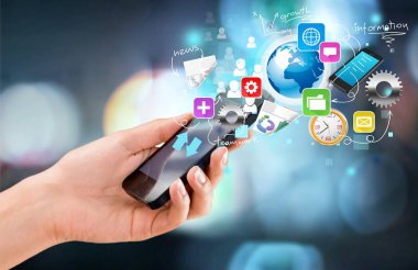 iş kadını telefon kullanma