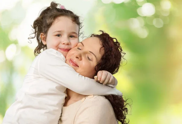 Gelukkig moeder en dochter — Stockfoto