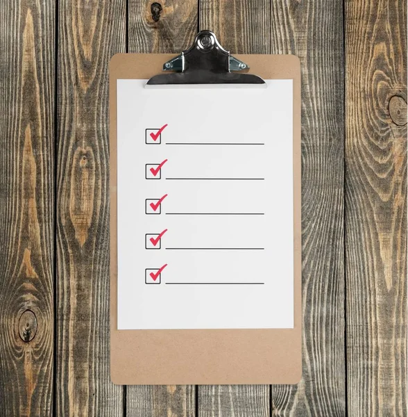 clipboard to do list paper