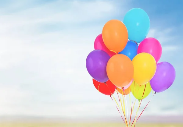 Bos van kleurrijke ballonnen — Stockfoto