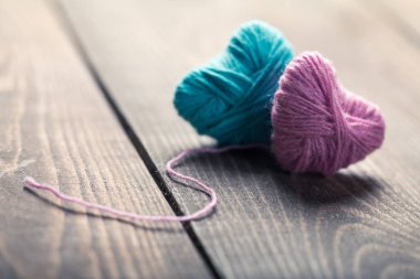 Konu iki kalp şeklinde