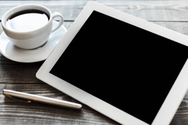 kahve ile tablet bilgisayar 