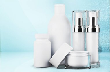 kozmetik ürün kümesi