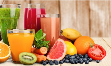 çeşitli çeşitli suyu gözlük