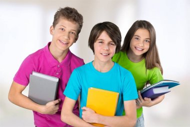 Dostu okul çocuk kitapları ile