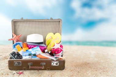 Renkli giysileri ile Retro çanta