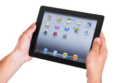 tablet pc elinde olan adam