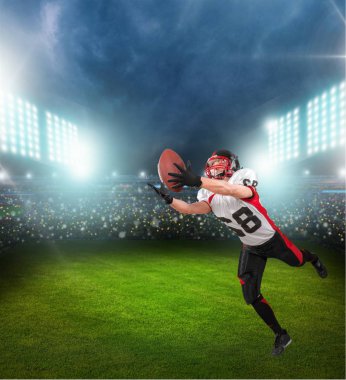 Futbol oyuncu topu ile