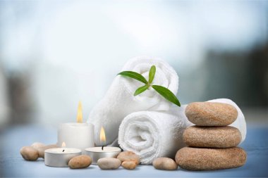 bazalt taş ve havlu