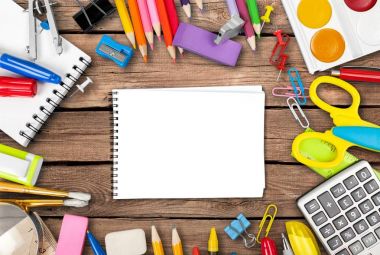 Okul Kırtasiye kompozisyon 