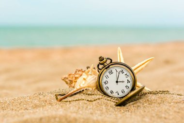 Kum gümüş kronometre 