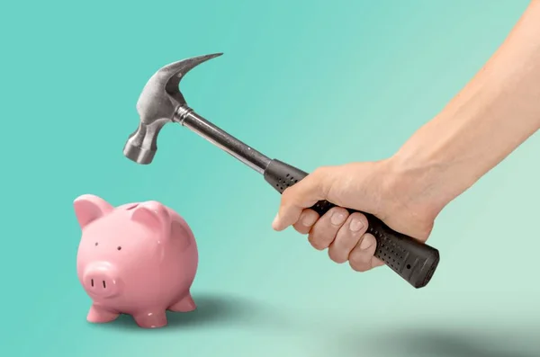 Hand gebroken piggy bank — Stockfoto