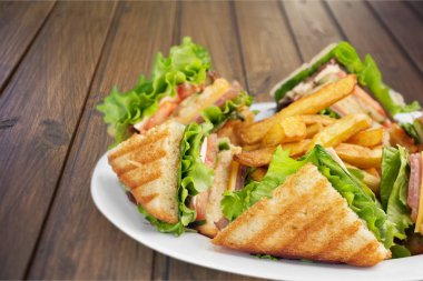 ızgara sandviç yarısı